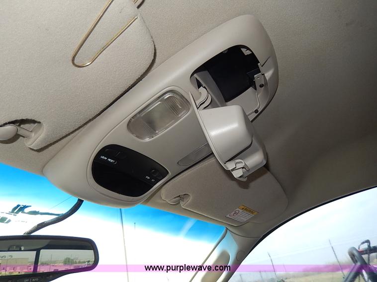 image for item H2610 2002 Dodge Ram 1500 SLT