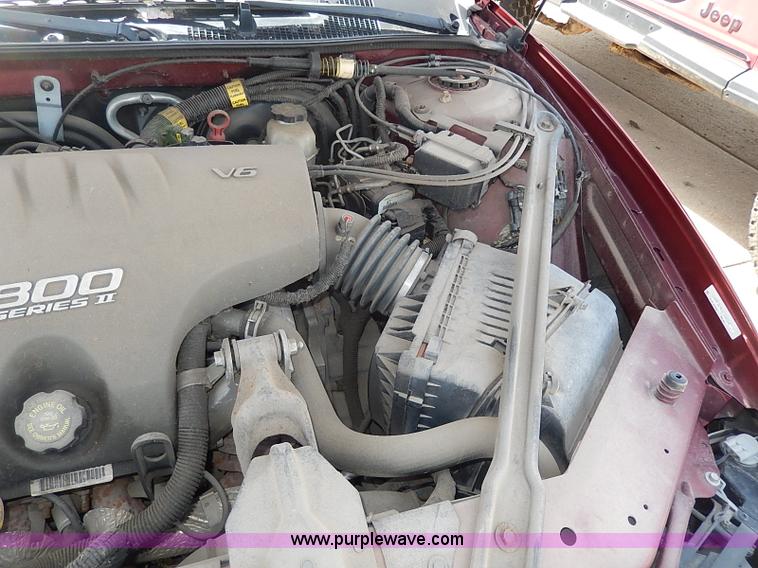 image for item H2611 2001 Pontiac Grand Prix GT