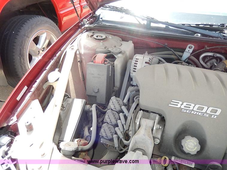 image for item H2611 2001 Pontiac Grand Prix GT