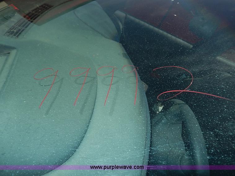 image for item H2611 2001 Pontiac Grand Prix GT