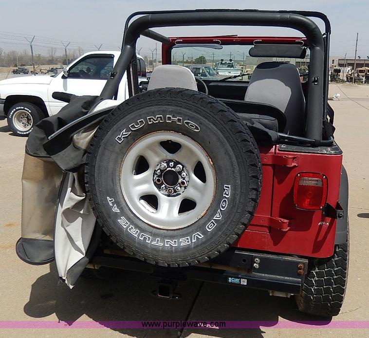 image for item H2612 1987 Jeep Wrangler
