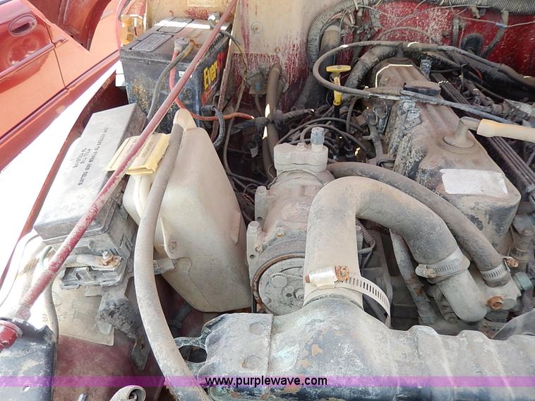 image for item H2612 1987 Jeep Wrangler