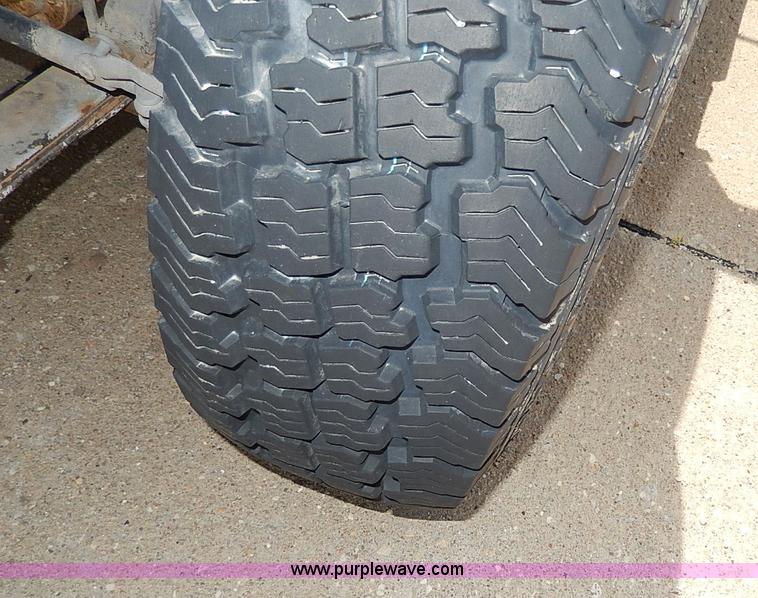 image for item H2612 1987 Jeep Wrangler