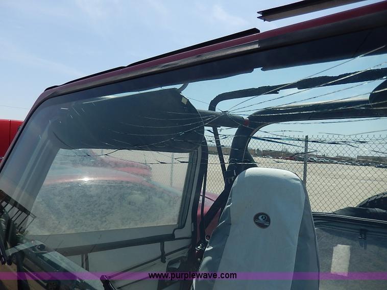 image for item H2612 1987 Jeep Wrangler