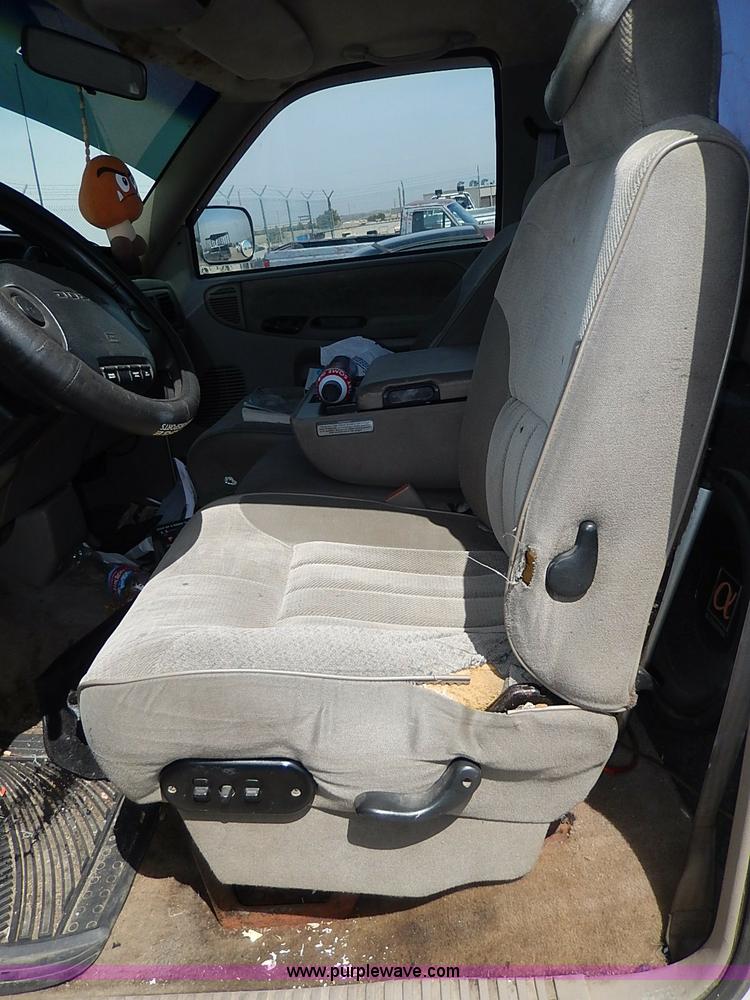 image for item H2613 1996 Dodge Ram 1500