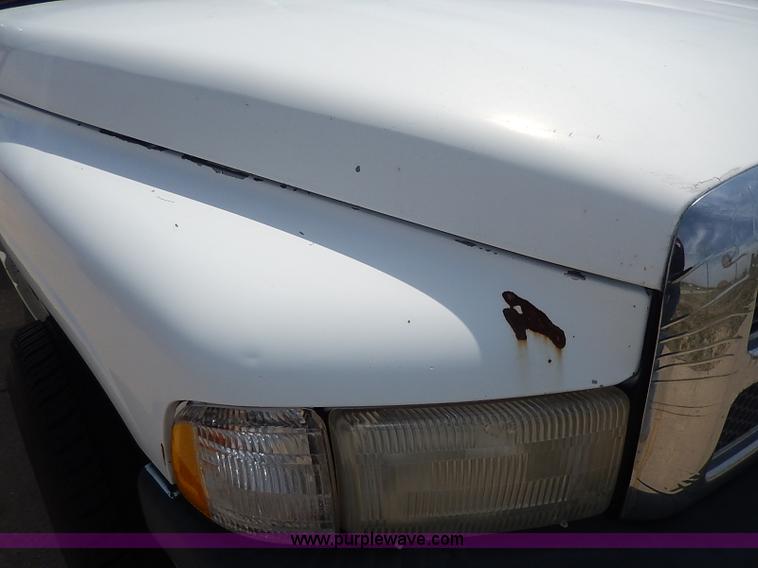 image for item H2613 1996 Dodge Ram 1500