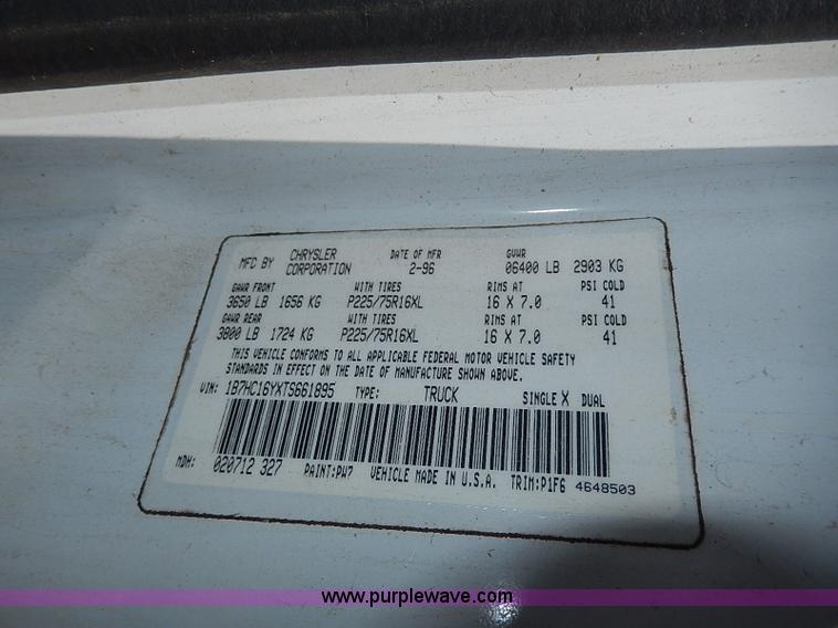 image for item H2613 1996 Dodge Ram 1500