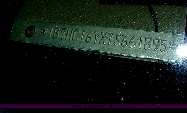 image for item H2613 1996 Dodge Ram 1500