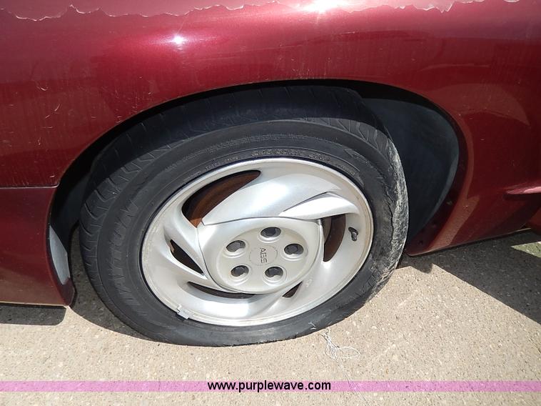 image for item H2614 1994 Pontiac Formula Firebird coupe