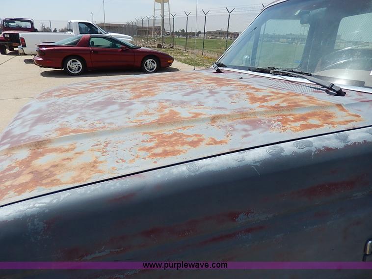 image for item H2615 1988 Ford F150