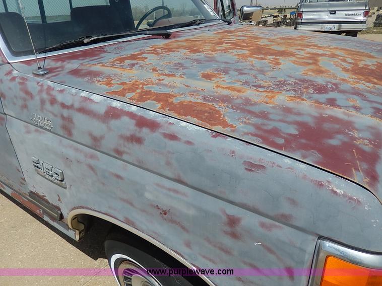 image for item H2615 1988 Ford F150