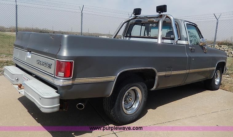 image for item H2616 1986 Chevrolet Silverado