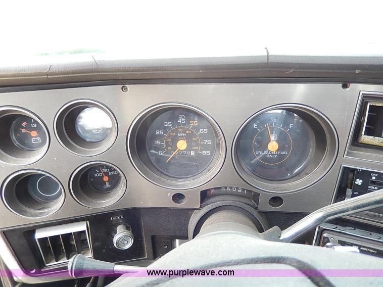 image for item H2616 1986 Chevrolet Silverado