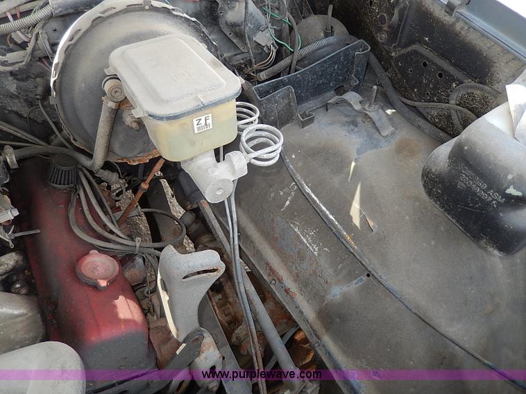 image for item H2616 1986 Chevrolet Silverado