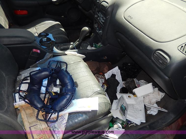 image for item H2618 2001 Pontiac Grand Prix sedan