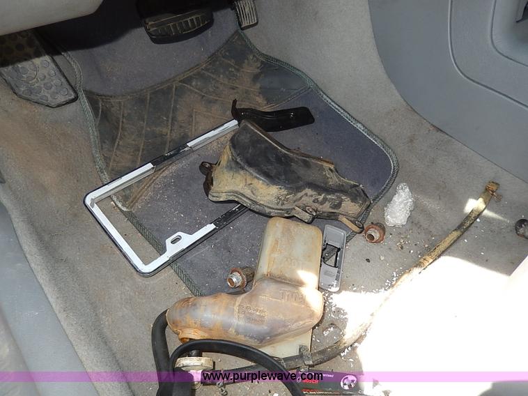 image for item H2620 2000 Mitsubishi Galant LS