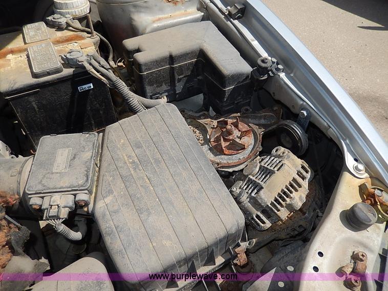 image for item H2620 2000 Mitsubishi Galant LS