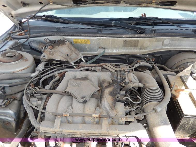 image for item H2620 2000 Mitsubishi Galant LS