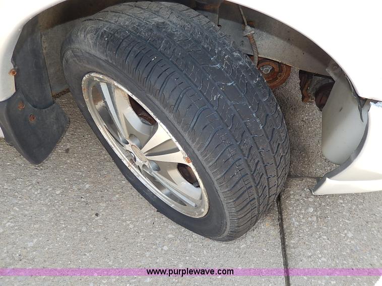 image for item H2620 2000 Mitsubishi Galant LS