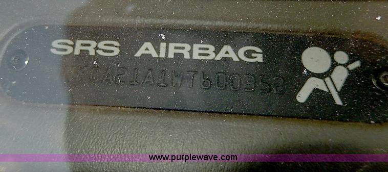 image for item H2621 1998 Nissan Infiniti 130