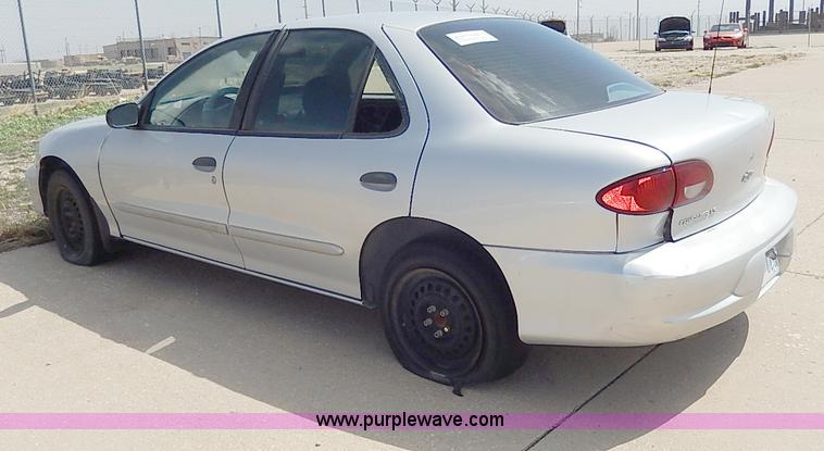 image for item H2622 2000 Chevrolet Cavalier LS sedan