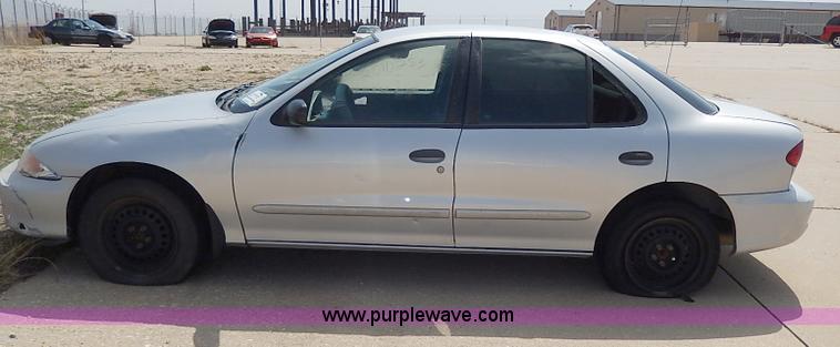 image for item H2622 2000 Chevrolet Cavalier LS sedan
