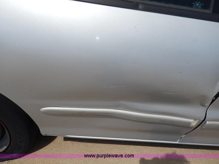 image for item H2622 2000 Chevrolet Cavalier LS sedan