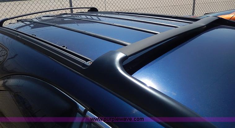 image for item H2625 2001 Ford Taurus SE