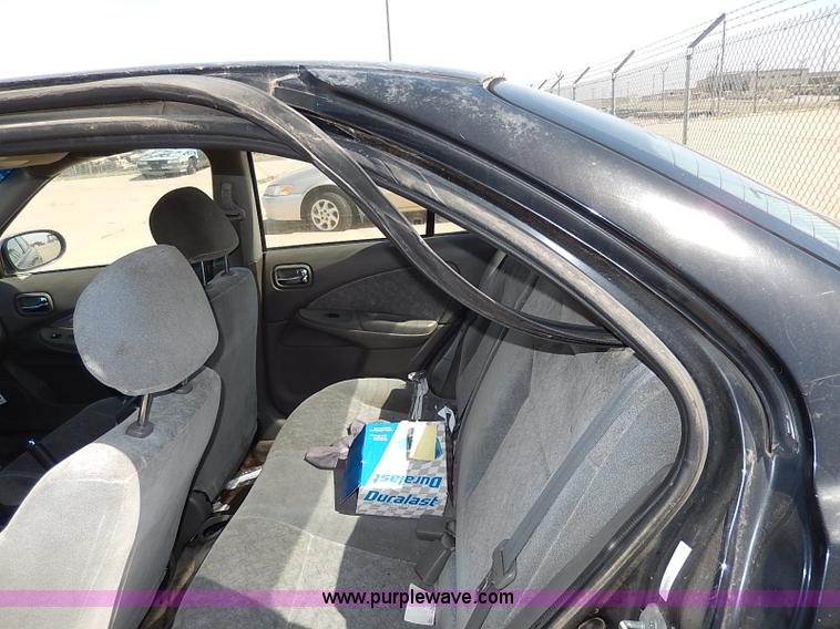 image for item H2628 2002 Nissan Sentra GXE