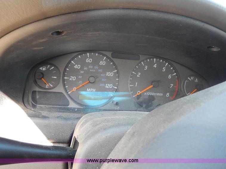 image for item H2628 2002 Nissan Sentra GXE