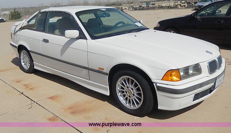 image for item H2629 1999 BMW 323is