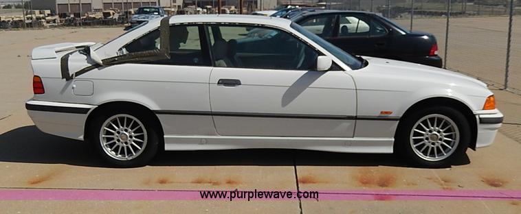 image for item H2629 1999 BMW 323is