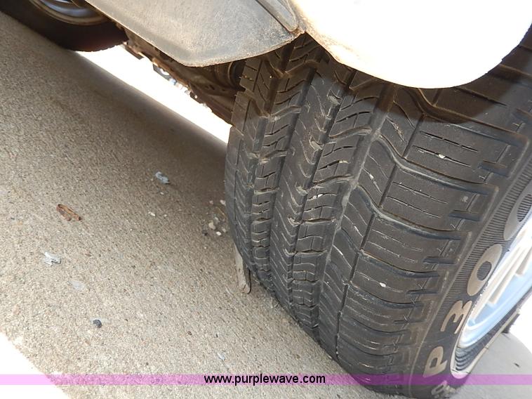 image for item H2629 1999 BMW 323is