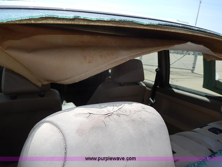 image for item H2629 1999 BMW 323is