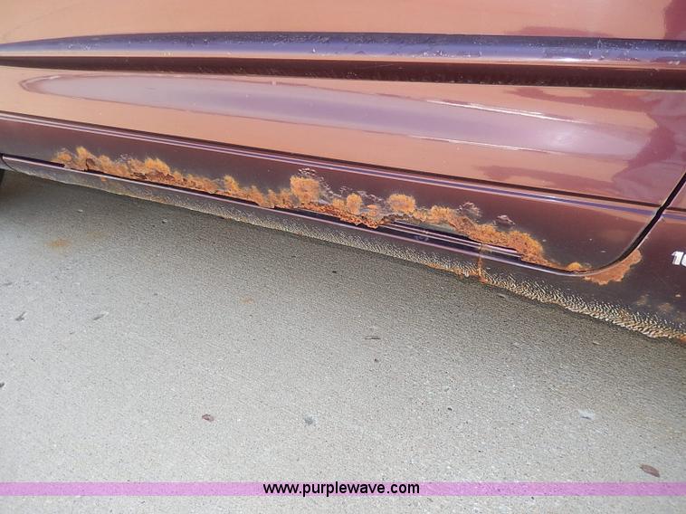 image for item H2630 1997 Mitsubishi Eagle Talon