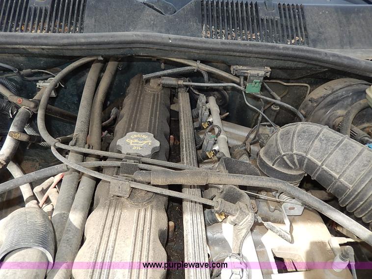 image for item H6018 1993 Jeep Grand Cherokee Laredo