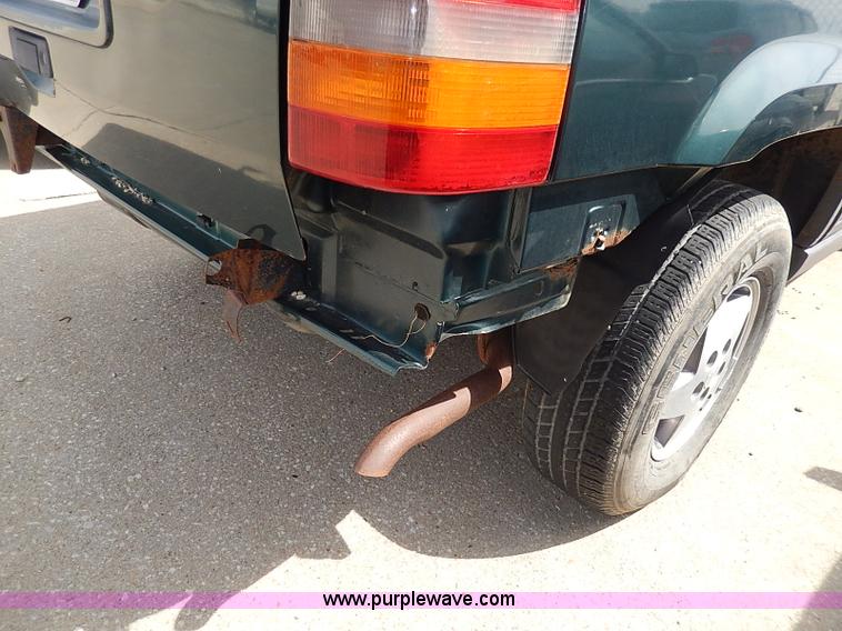 image for item H6018 1993 Jeep Grand Cherokee Laredo