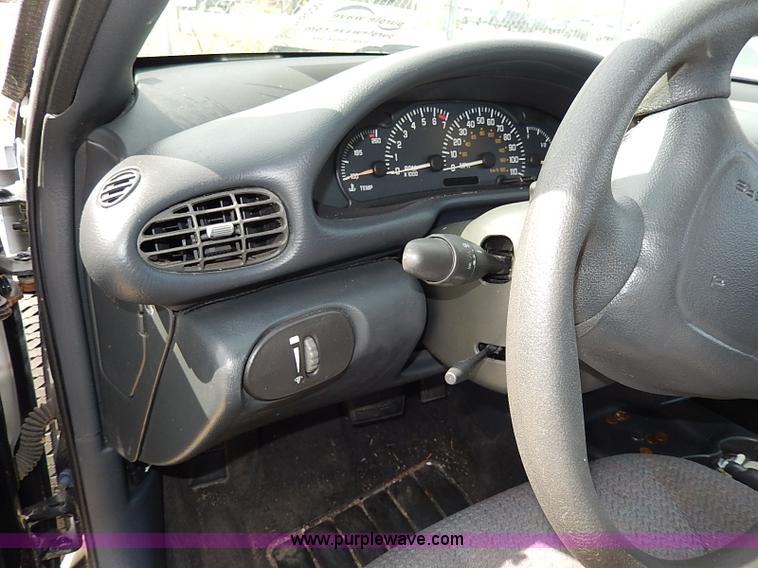 image for item H6020 2000 Pontiac Sunfire SE