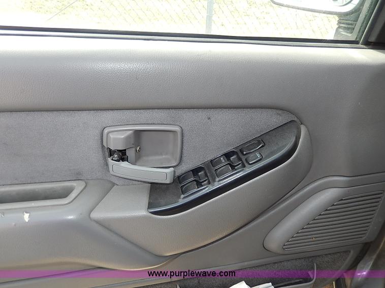 image for item H6022 1995 Honda Passport