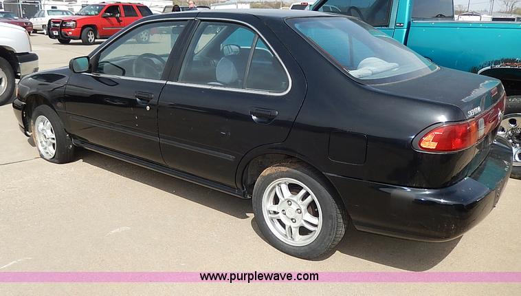 image for item H6024 1998 Nissan Sentra GXE