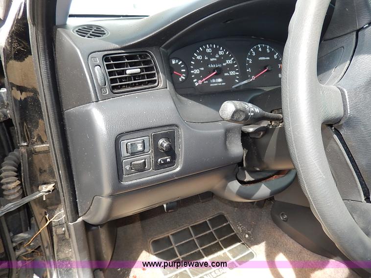 image for item H6024 1998 Nissan Sentra GXE
