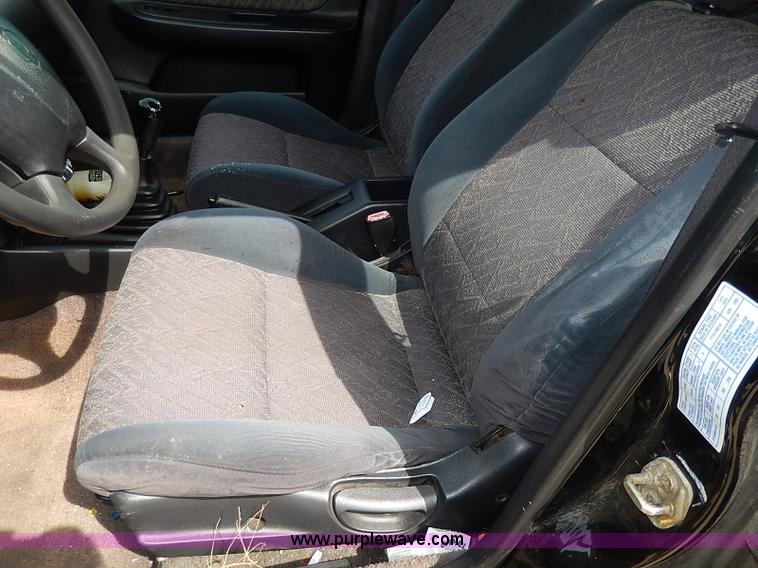 image for item H6024 1998 Nissan Sentra GXE