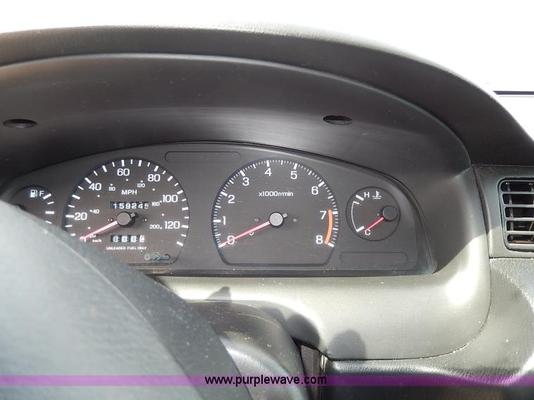 image for item H6024 1998 Nissan Sentra GXE