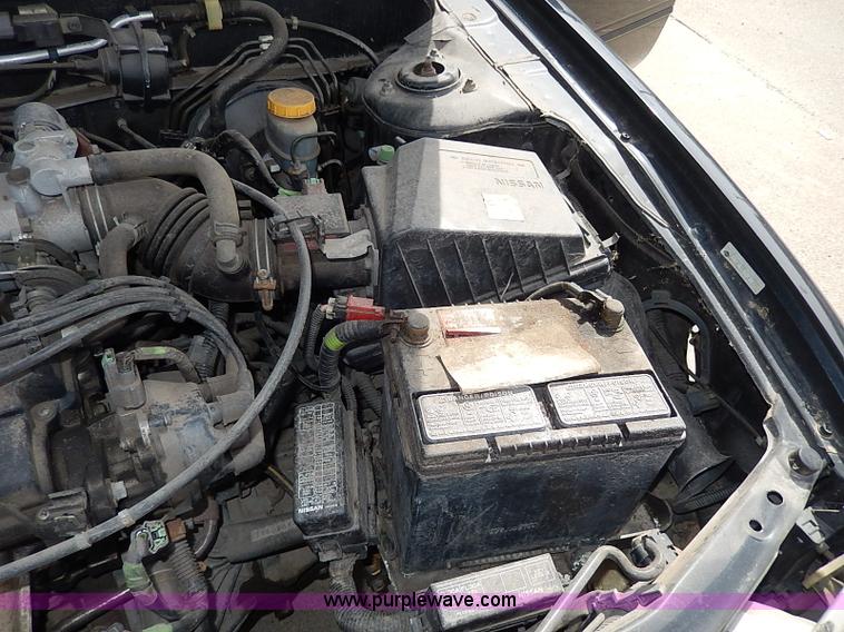 image for item H6024 1998 Nissan Sentra GXE