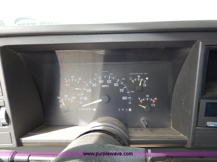 image for item H6025 1993 GMC Sierra 1500