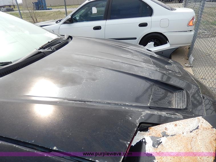 image for item H6031 1995 Pontiac Firebird coupe