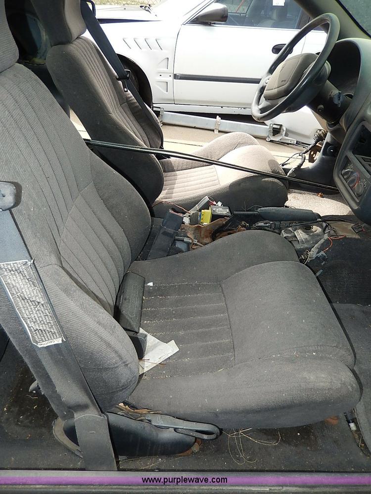 image for item H6031 1995 Pontiac Firebird coupe