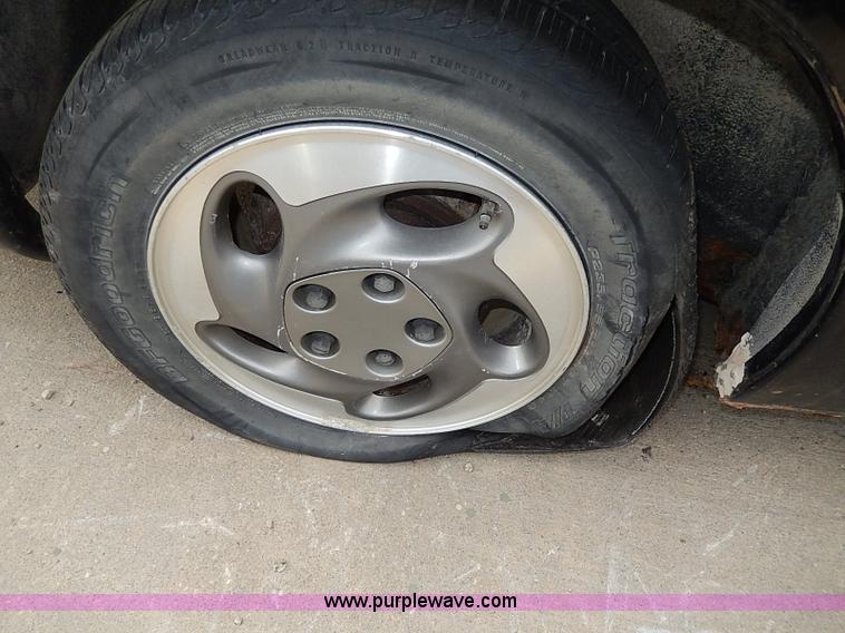 image for item H6031 1995 Pontiac Firebird coupe