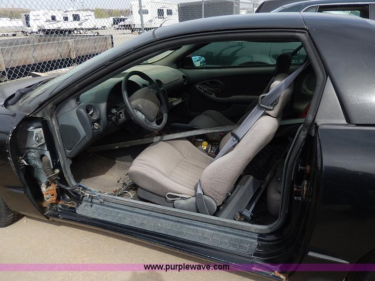 image for item H6031 1995 Pontiac Firebird coupe