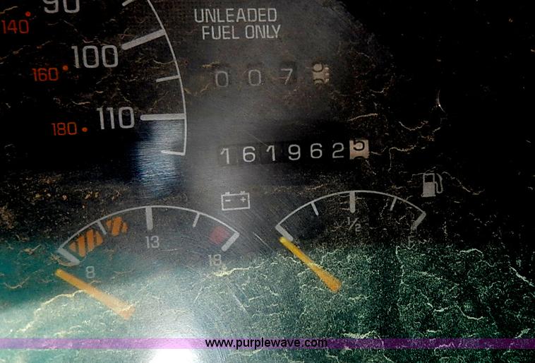 image for item H6031 1995 Pontiac Firebird coupe